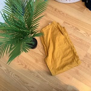 Never worn mustard Rowan pants from Banana Republic.